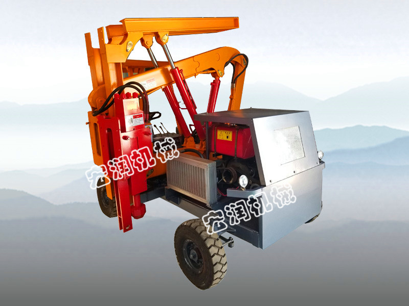 四輪護欄打樁機