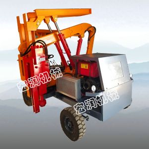 四輪護欄打樁機