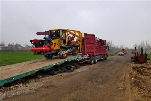 鄉（xiāng）村道路護欄鑽孔機