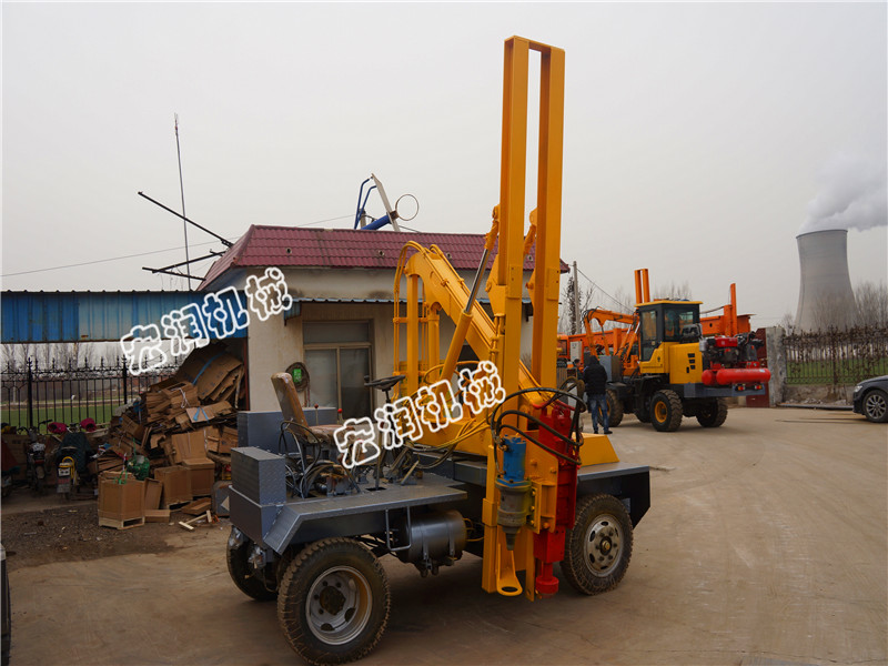 小四輪護欄壓樁機（jī）