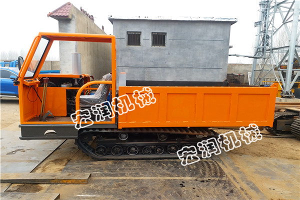 鏈（liàn）條履帶運輸車