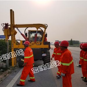 940護欄打拔鑽一體機河南開封施工中