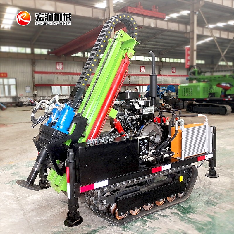 小型柴油潛（qián）孔鑽機