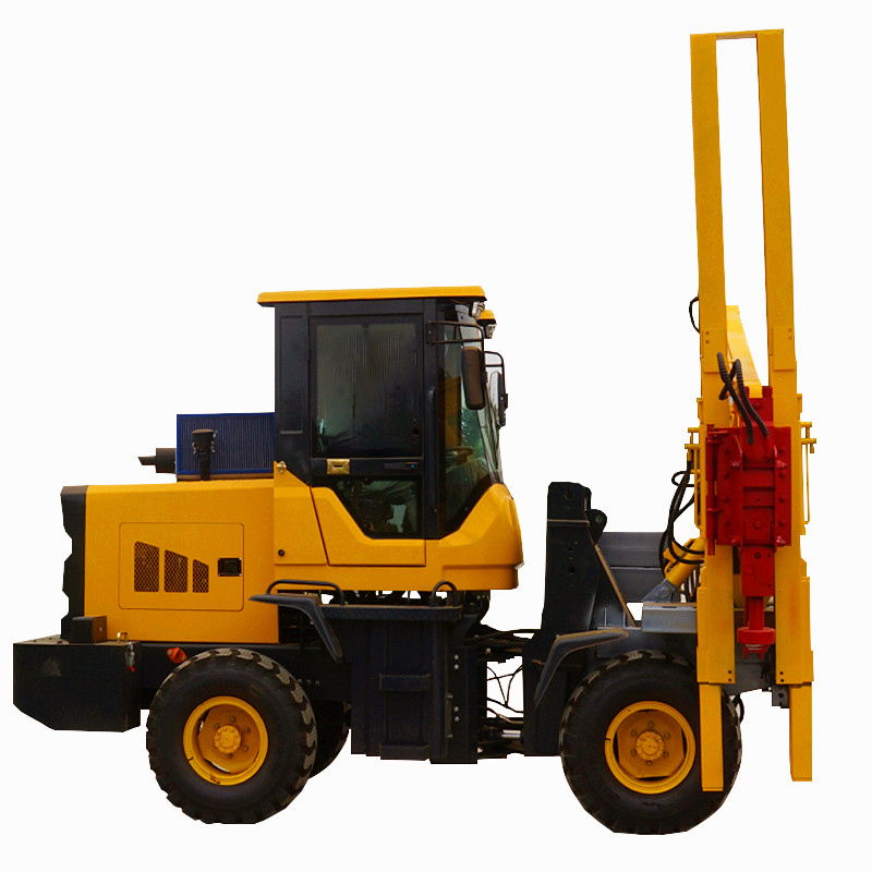 濟寧91网站高速(sù)護欄打樁(zhuāng)機(jī)注意事項?