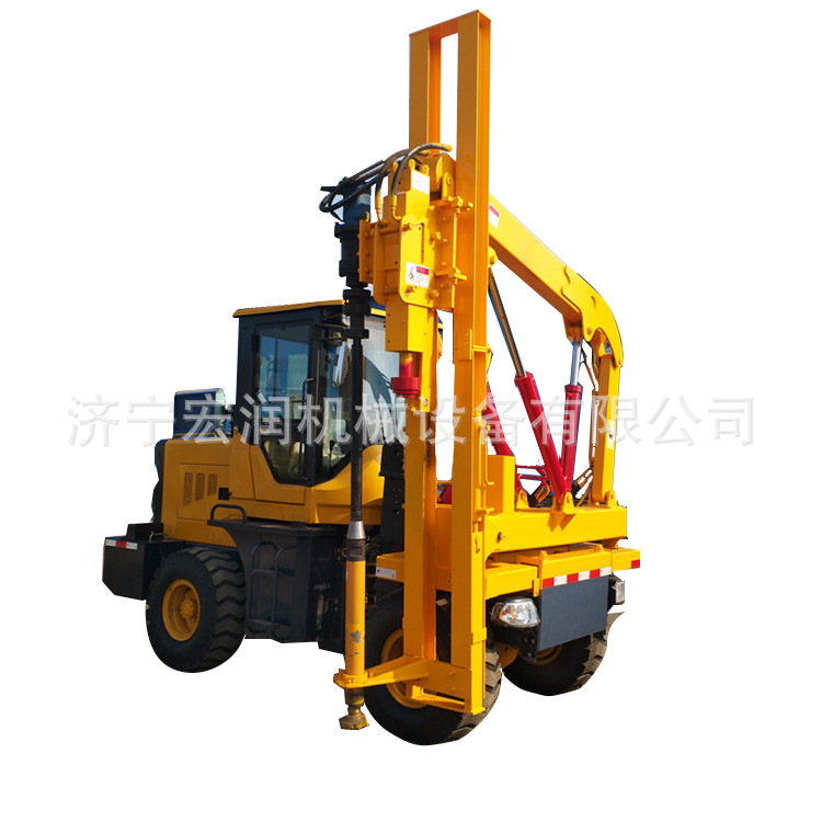 濟寧宏(hóng)潤(rùn)高速護欄打(dǎ)樁機注意事項?