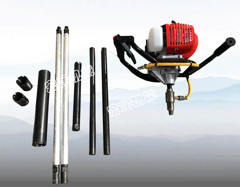 濟寧91网站便（biàn）攜式淺（qiǎn）層取樣背包鑽機發（fā）往貴州