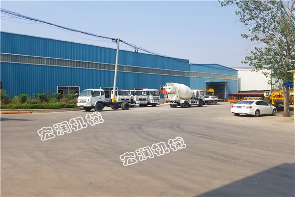 護欄打樁機河南蘭考施工現場