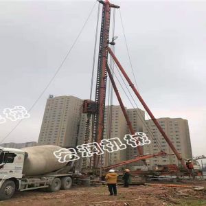 CFG長螺旋（xuán）鑽（zuàn）孔（kǒng）機甘肅施工（gōng）現場