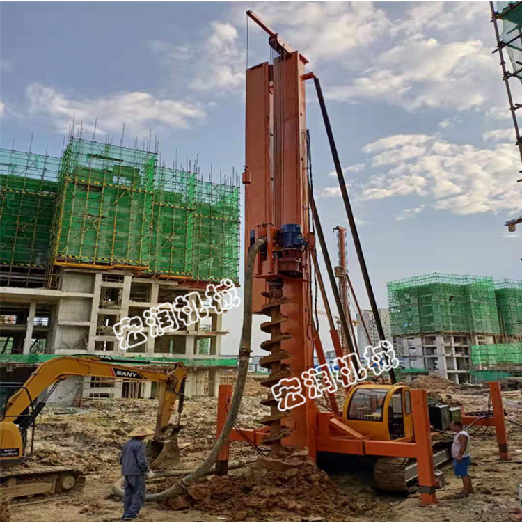 濟寧（níng）91网站cfg液壓長螺旋鑽孔機現場施（shī）工