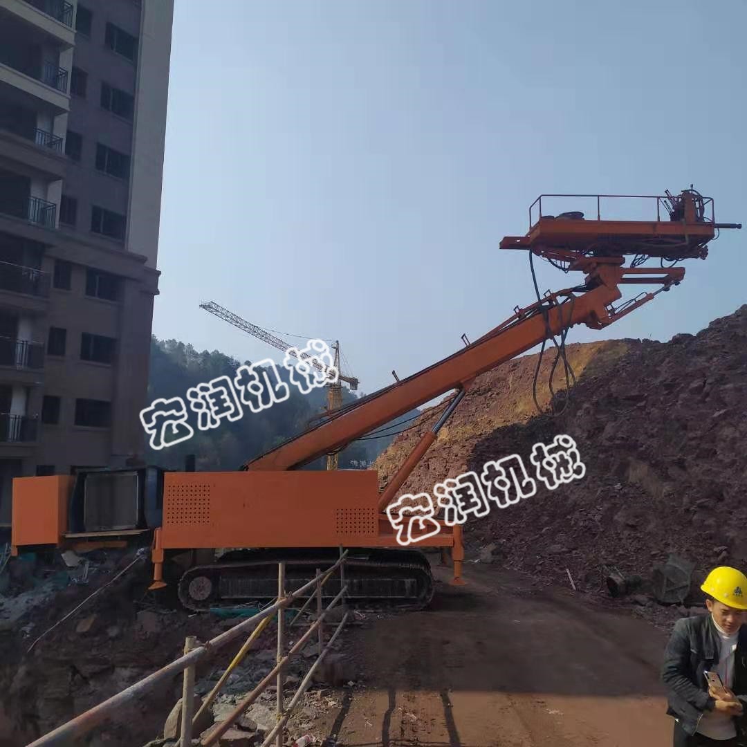 廣州地區 錨杆基坑支護（hù）鑽機（jī）客戶（hù）施工（gōng）中