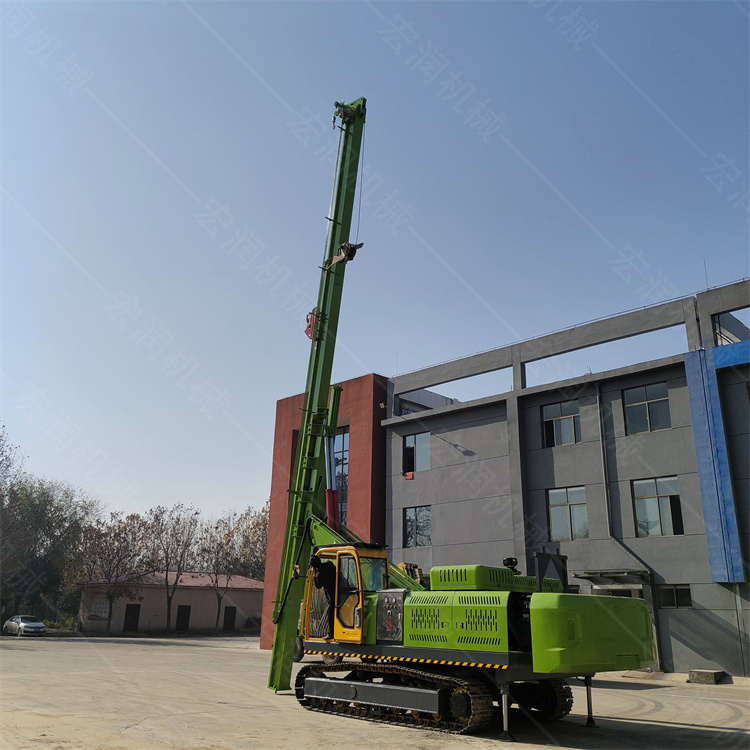 履帶式長螺旋（xuán）打樁機如何施工保養（yǎng）