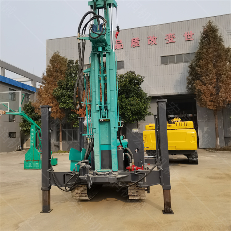 水井（jǐng）鑽機常（cháng）用的（de）鑽具及使用方法