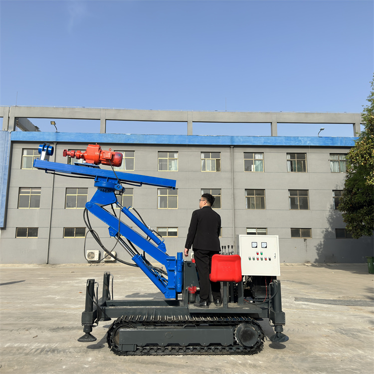 小型(xíng)隧道鑽機